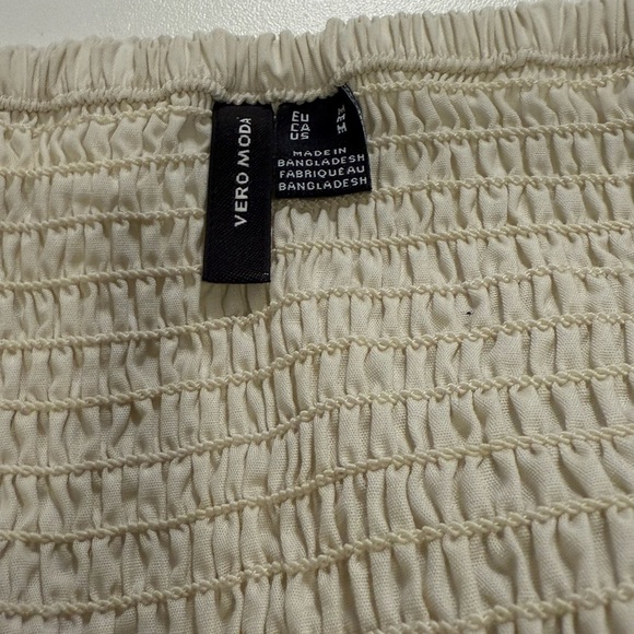 Vero Moda Cream Puff Sleeve Crop Blouse - Picture 3 of 3